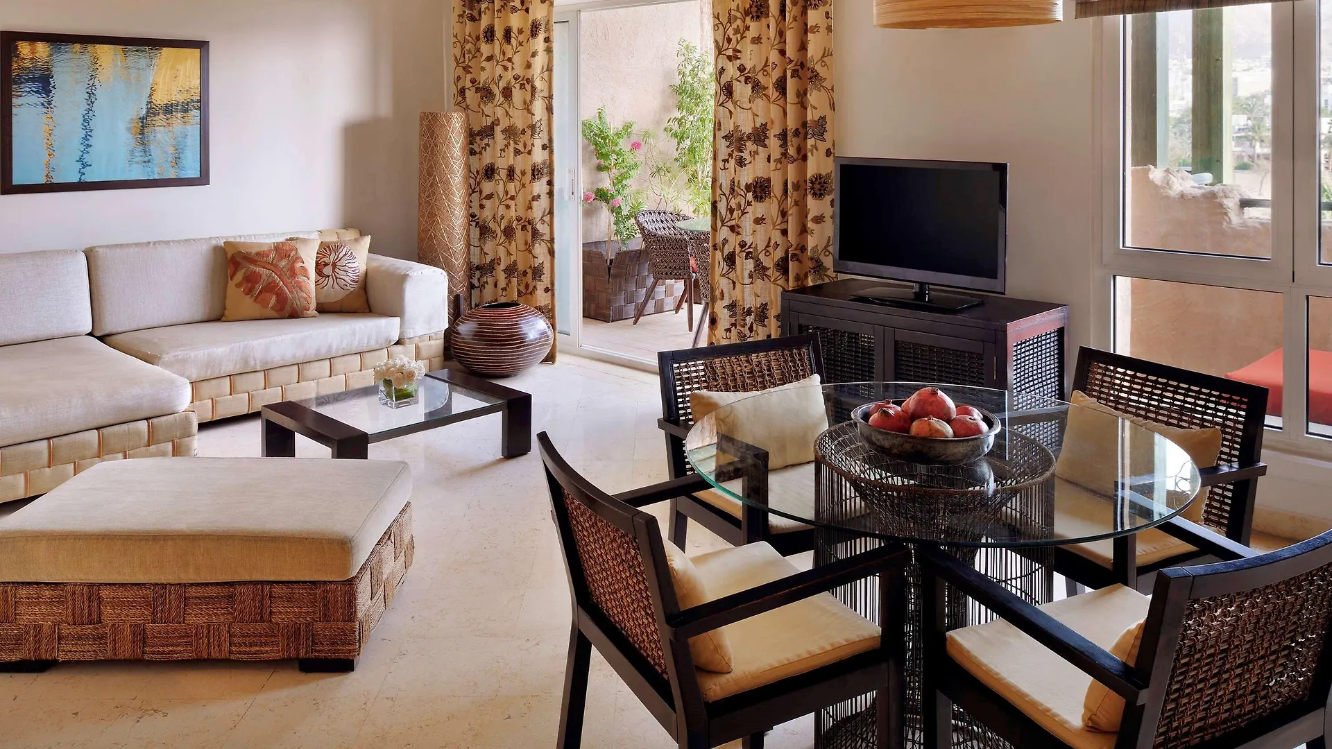 Moevenpick Resort & Residences Aqaba